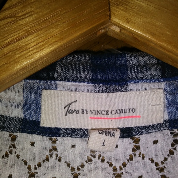 Vince Camuto button down shirt Large - Picture 4 of 6